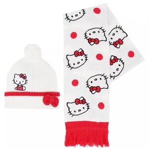 New women’s hello kitty hat and scarf set